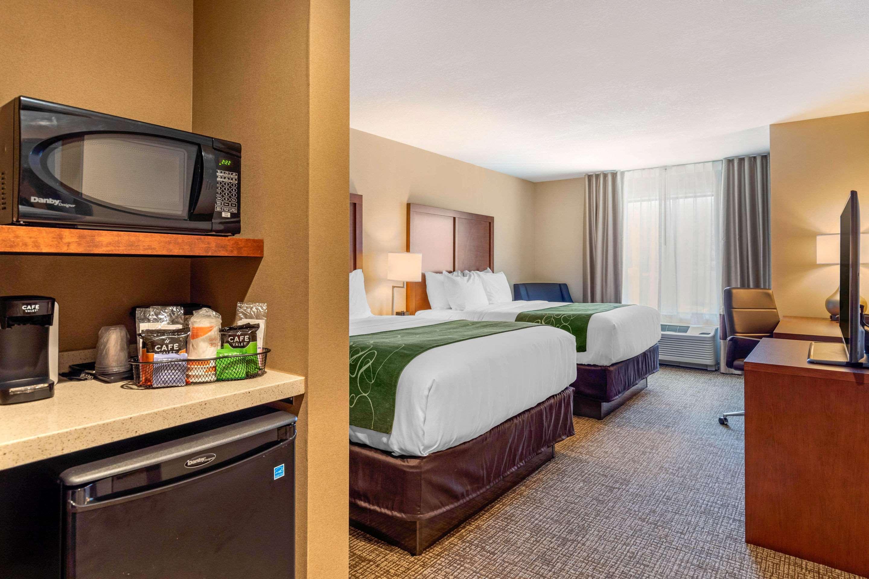 Comfort Inn & Suites Schenectady - Scotia Extérieur photo
