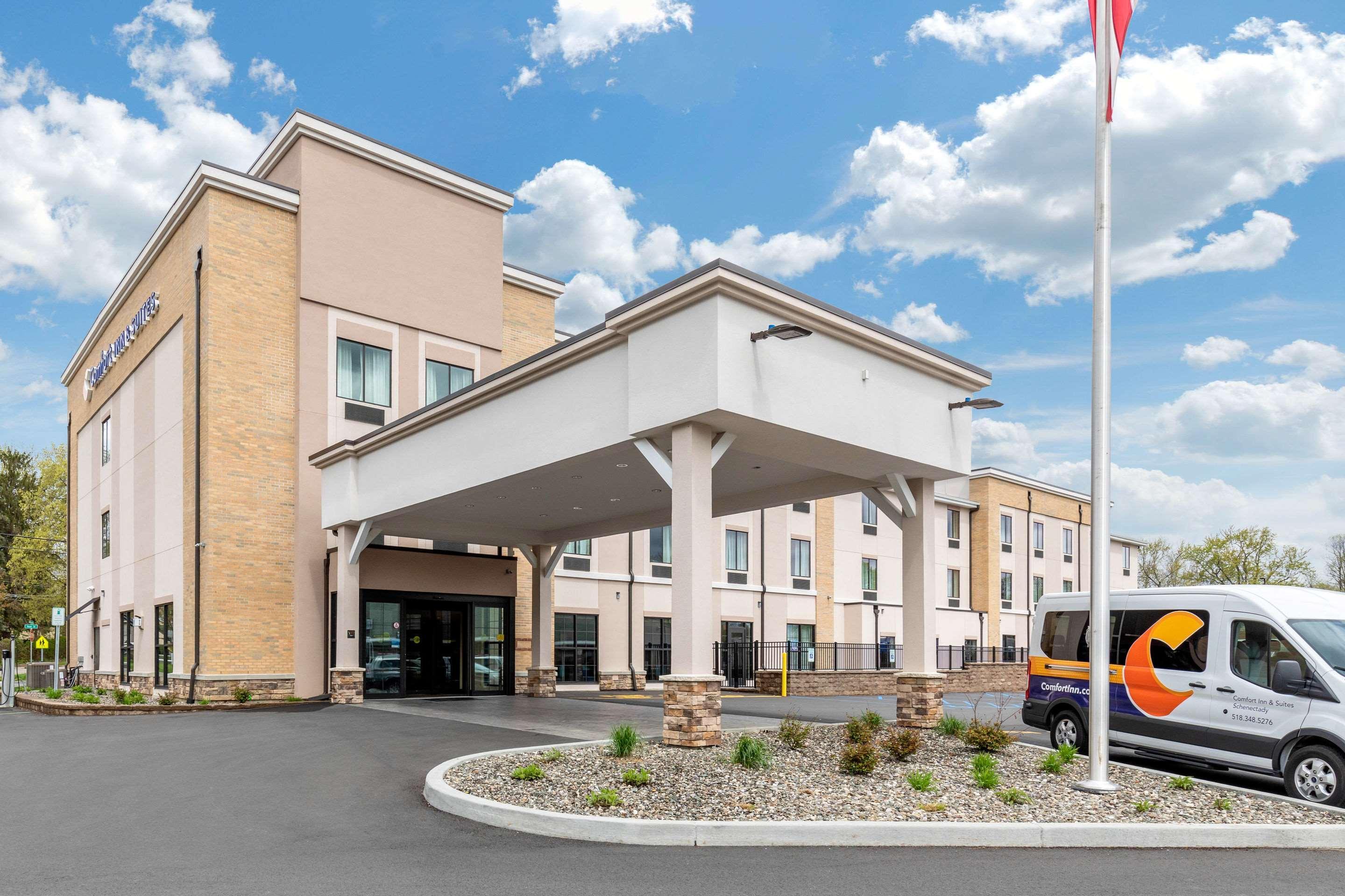 Comfort Inn & Suites Schenectady - Scotia Extérieur photo