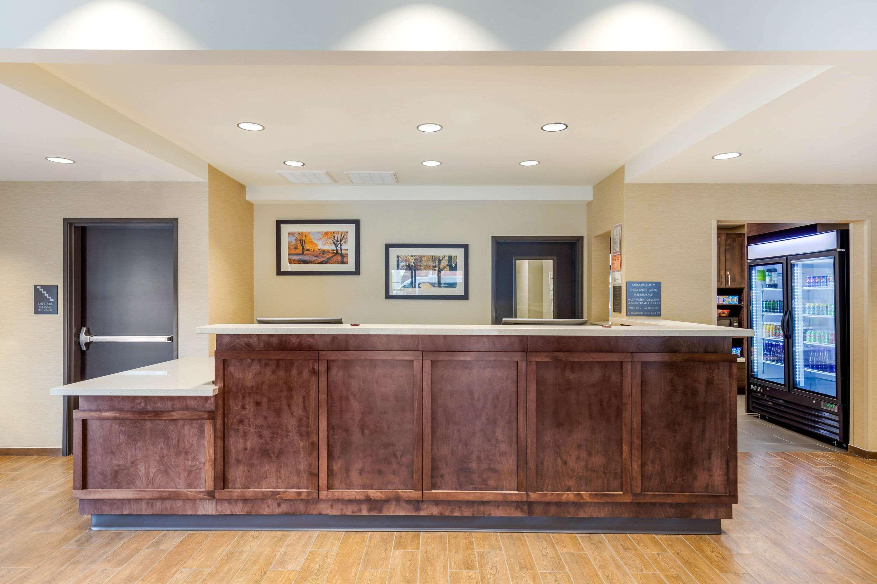 Comfort Inn & Suites Schenectady - Scotia Extérieur photo